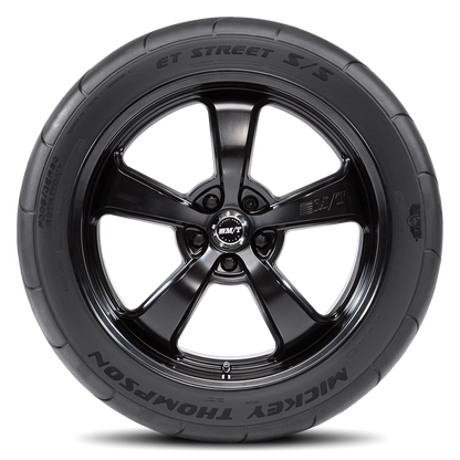 Mickey Thompson Et Street S/S Tires P235/60R15 315108003
