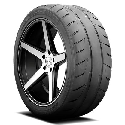 Nitto NT05 Tires 285/35ZR18XL 207140