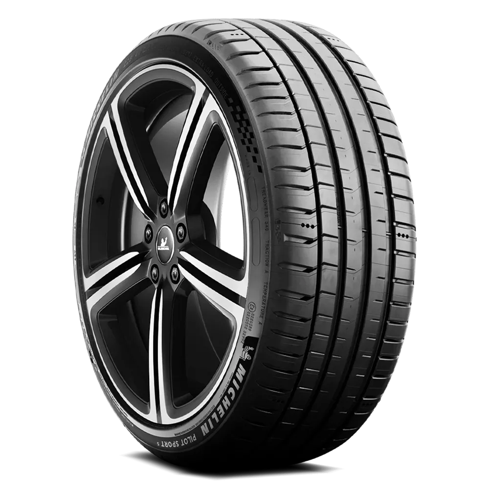 Michelin Pilot Sport 5 Tires 235/40ZR18XL 54082
