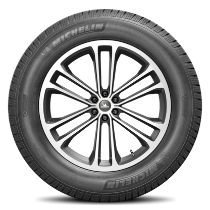 Michelin Defender LTX M/S Tires 245/70R16 10031