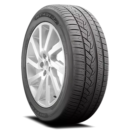 Nitto NT421Q Tires 255/55R20XL 210900