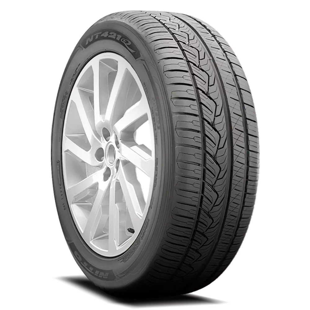Nitto NT421Q Tires 225/60R17XL 210610
