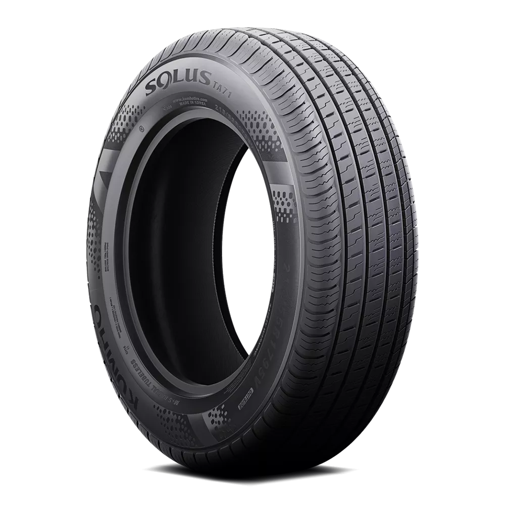 Kumho Solus TA71 Tires 235/40R18XL 2169763