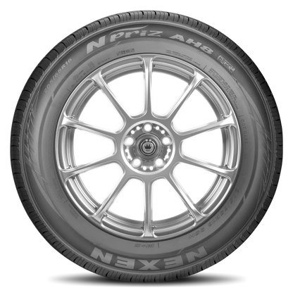 Nexen Npriz AH8 Tires 205/55R16 14194NXK